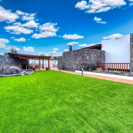 Yeyos - Ocean Views, Pool, Bbq And Billiard By Lanzarote Будинок відпочинку *