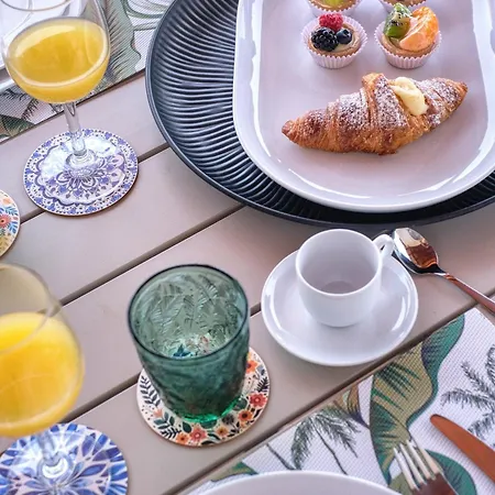 Будинок відпочинку Yeyos - Ocean Views, Pool, Bbq And Billiard By Lanzarote